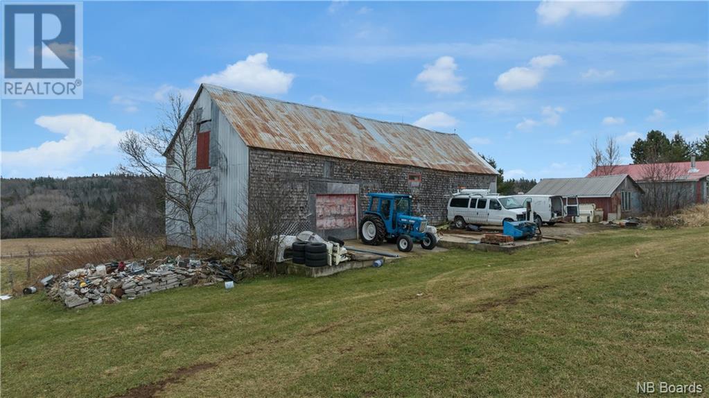 689 Carpenter Bald Hill Road Property Photo 22