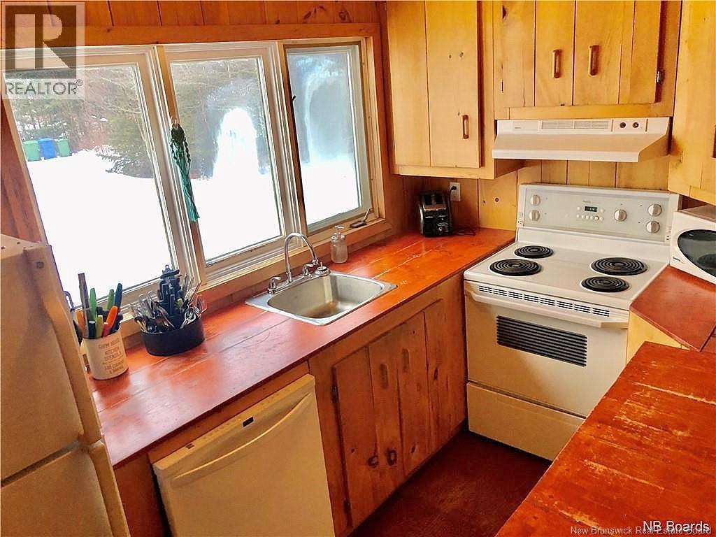 9 Rue Paulin Property Photo 20
