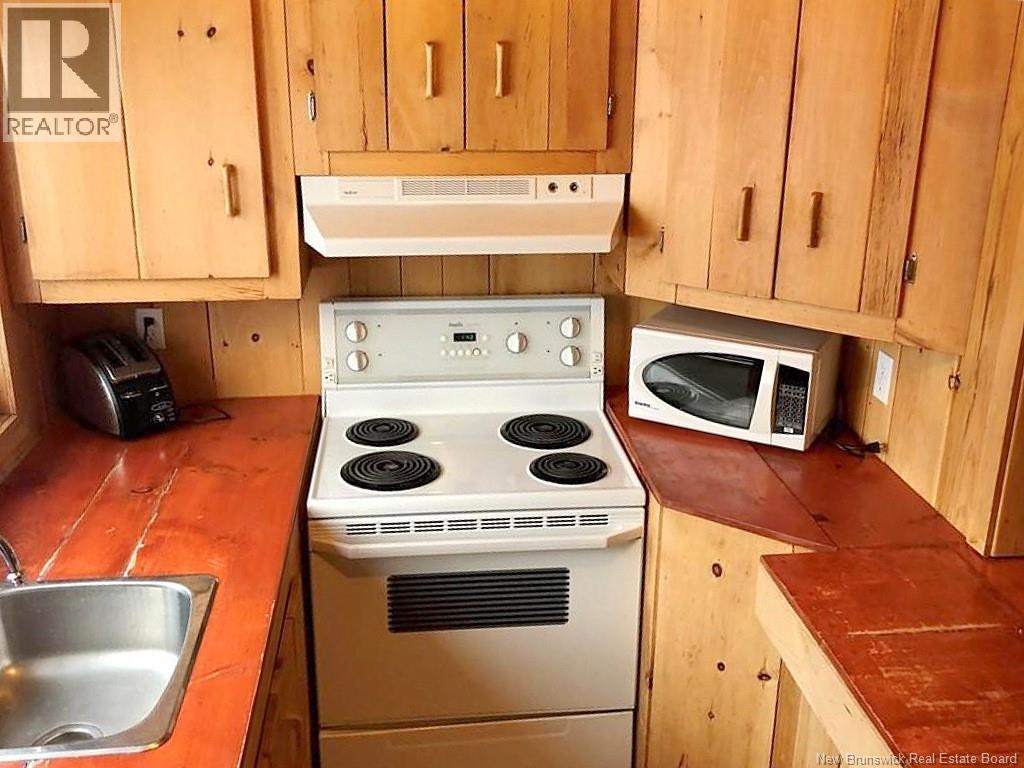 9 Rue Paulin Property Photo 21