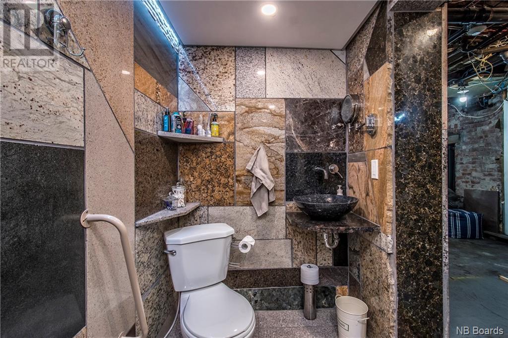 70 Orange Street Property Photo 23