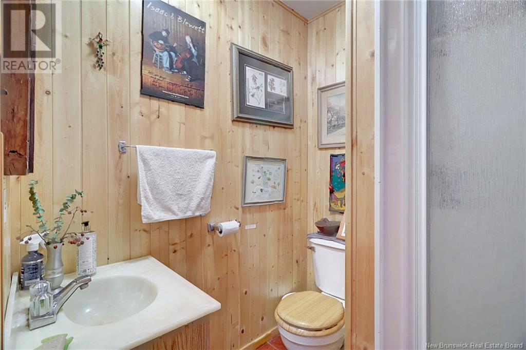 125 South Knowlesville Road Property Photo 18