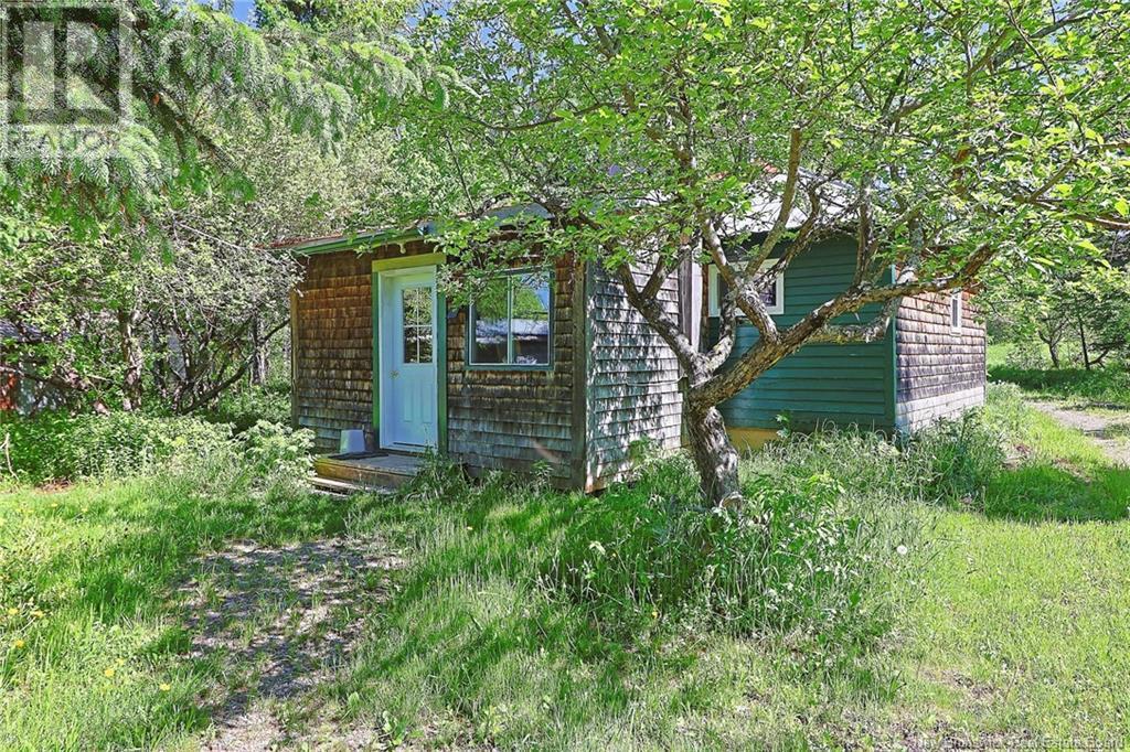 125 South Knowlesville Road Property Photo 39