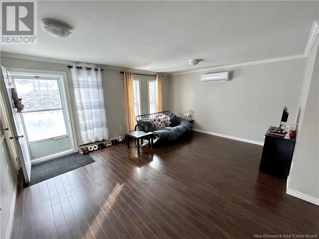 13 Hannah Street Property Photo 8