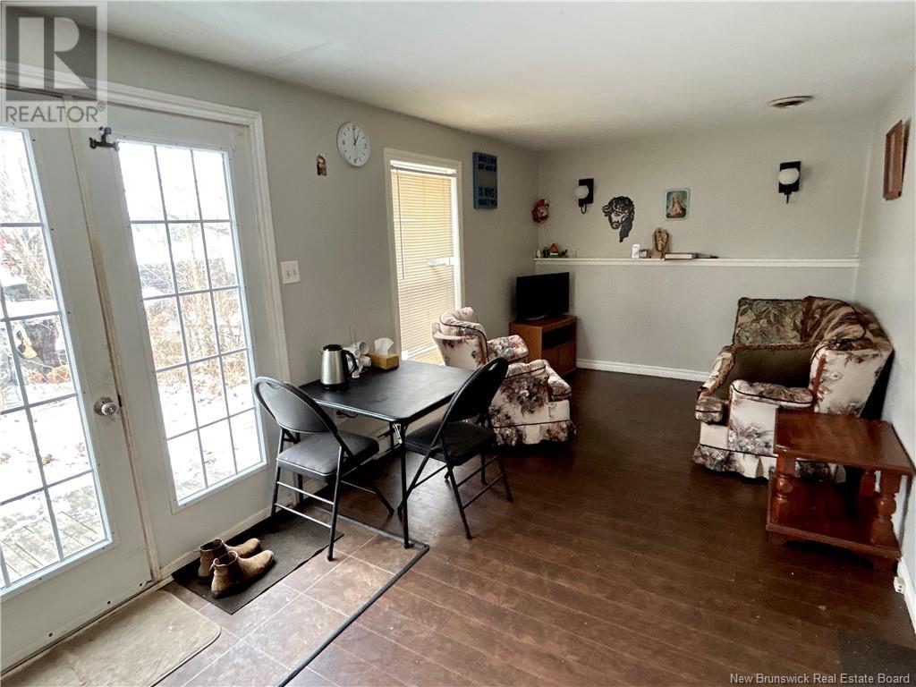 13 Hannah Street Property Photo 20