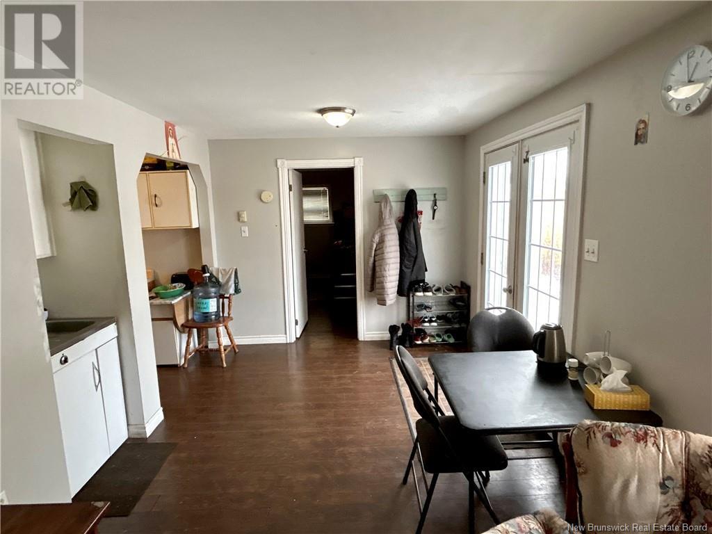 13 Hannah Street Property Photo 21