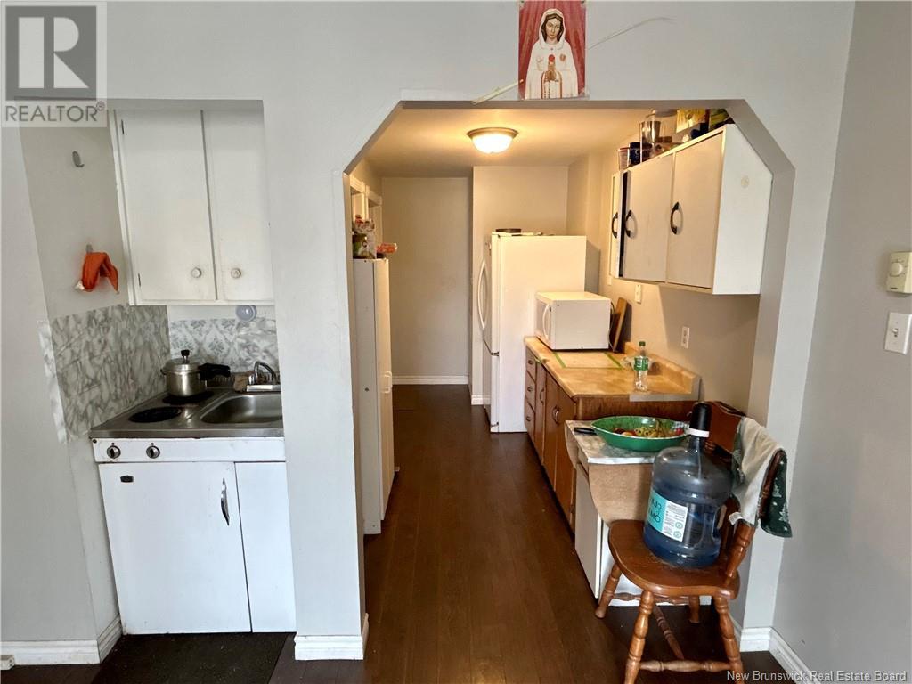 13 Hannah Street Property Photo 22