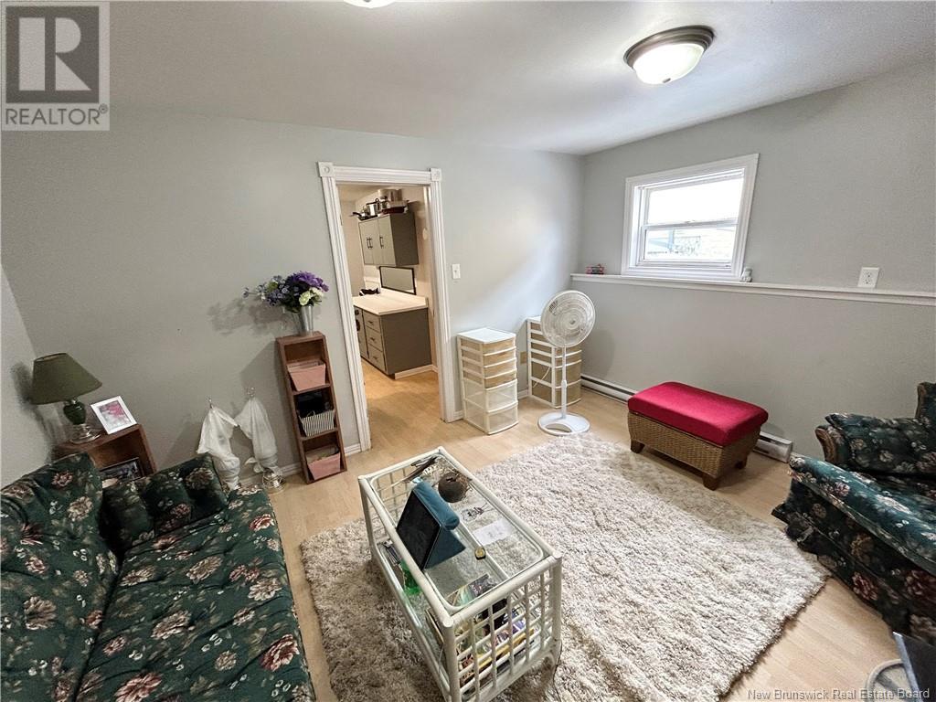 13 Hannah Street Property Photo 33
