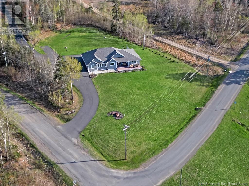 905 Fundy Drive Property Photo 7