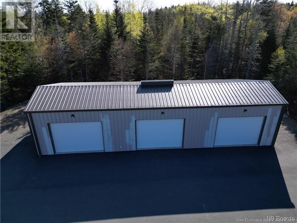 895 Fundy Property Photo 2