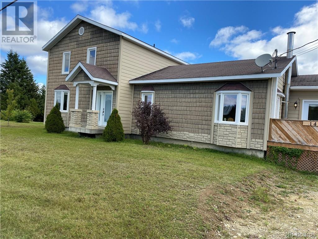 143 Rue Des Montagnes Property Photo 2