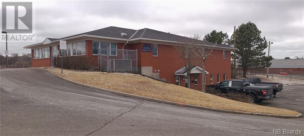 661 Dever Road Property Photo 2