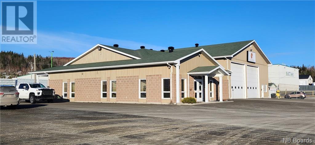 66 Industriel Street Property Photo 28