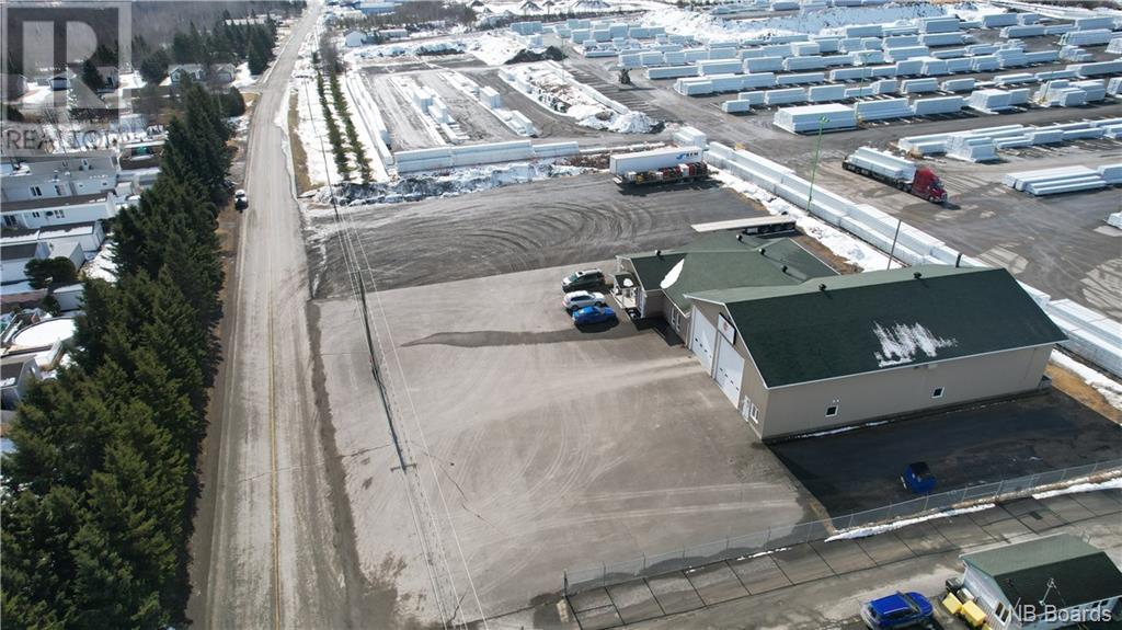 66 Industriel Street Property Photo 32