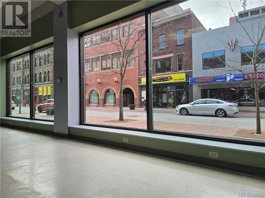 30 Charlotte Street Property Photo 6