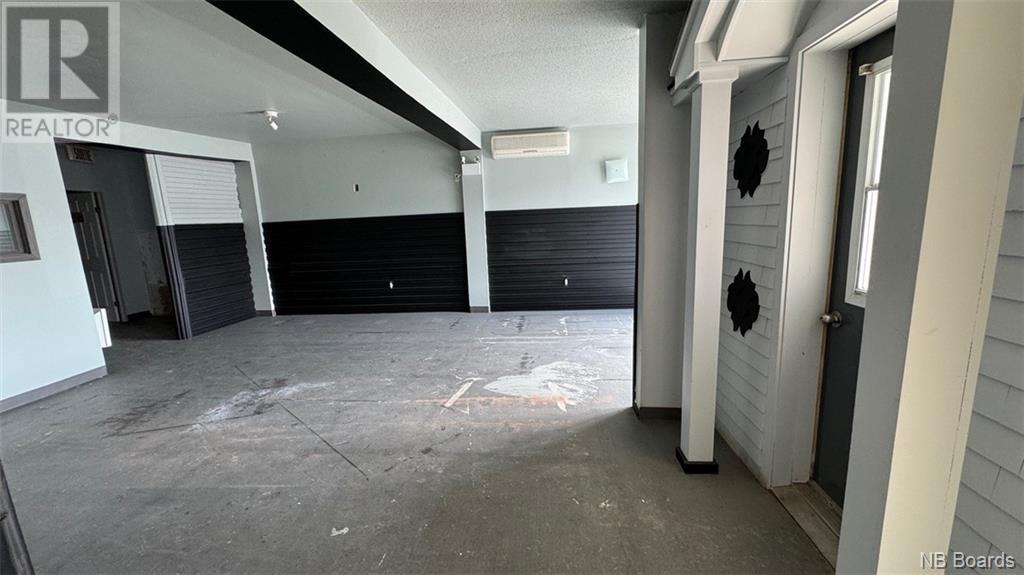 765 Principal Street Property Photo 6