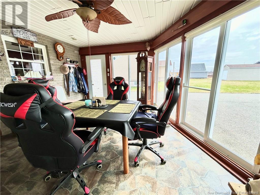 7662 Du Havre Property Photo 9
