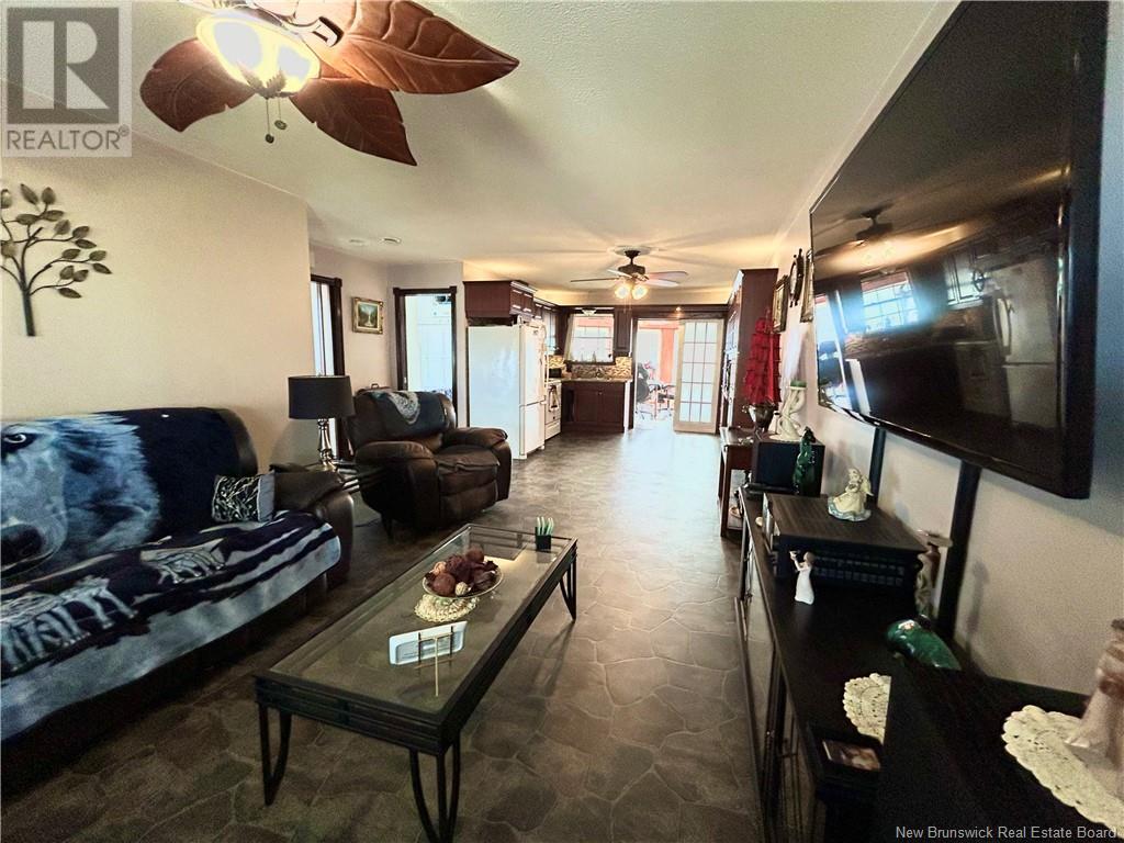 7662 Du Havre Property Photo 18