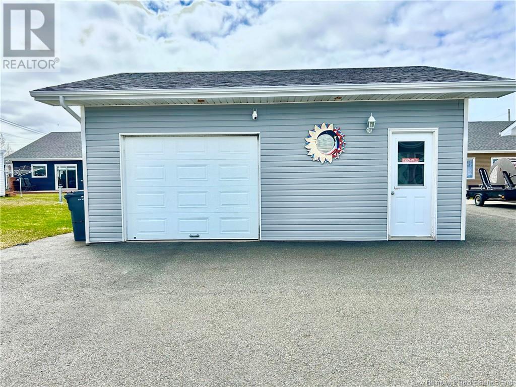 7662 Du Havre Property Photo 33