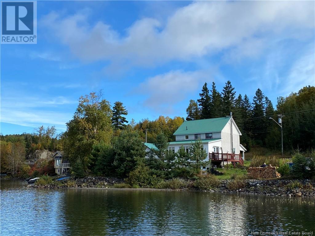 140 De L'église Road Property Photo
