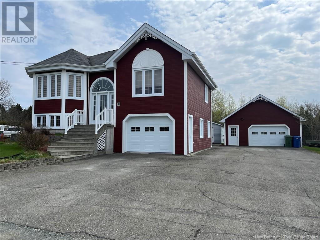 4 Dr. R. Boulay Street Property Photo 1