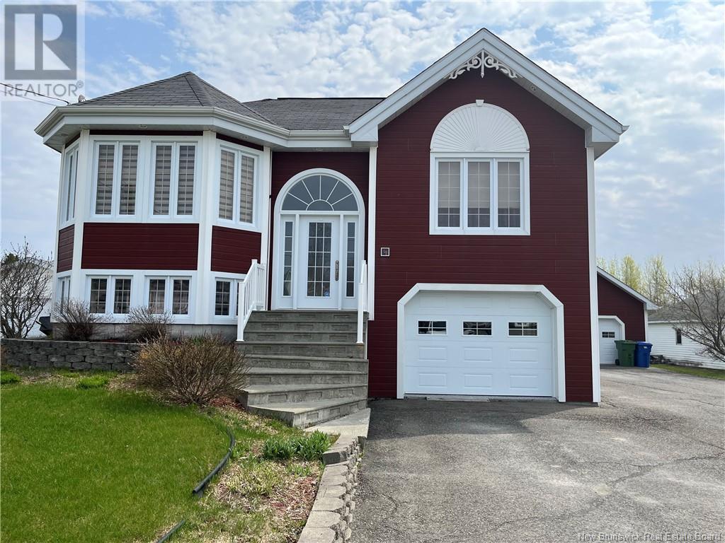 4 Dr. R. Boulay Street Property Photo 3