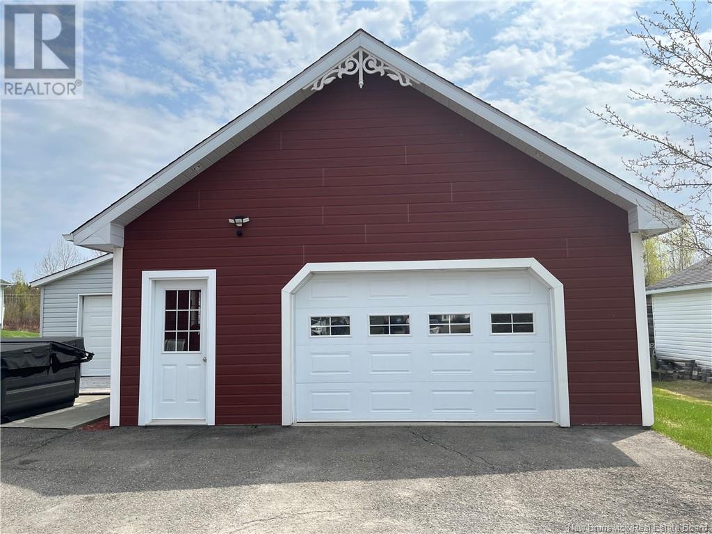 4 Dr. R. Boulay Street Property Photo 28