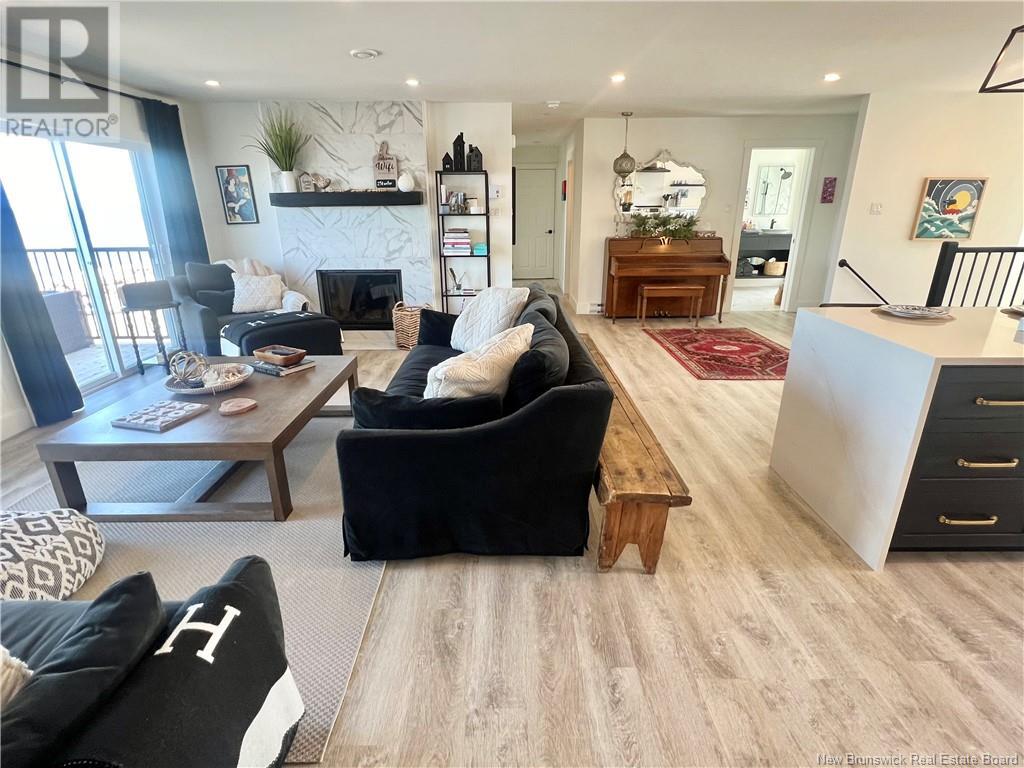 251 Bayshore Property Photo 17