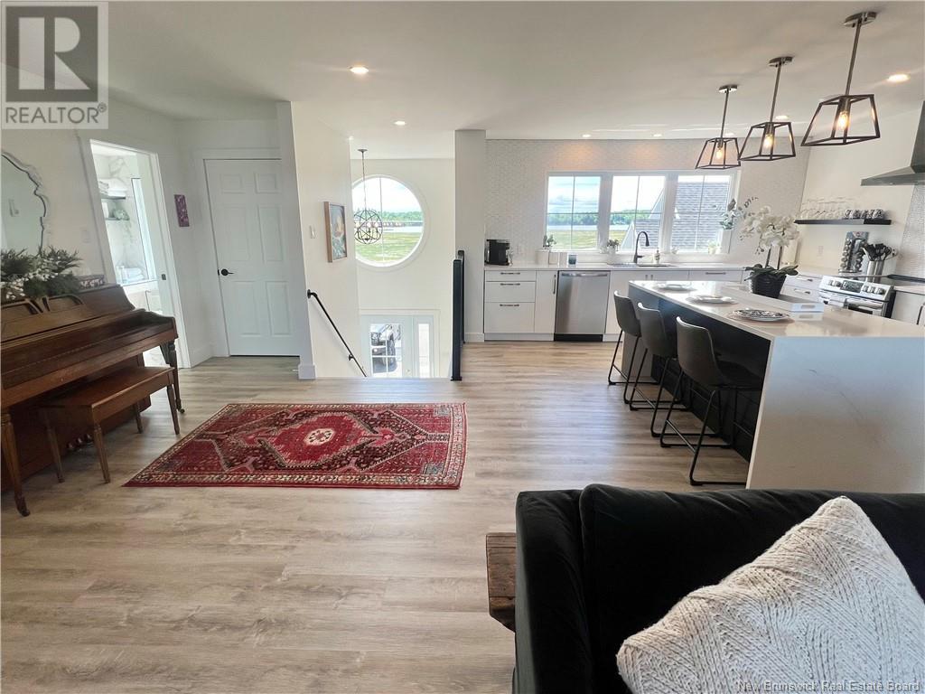 251 Bayshore Property Photo 18