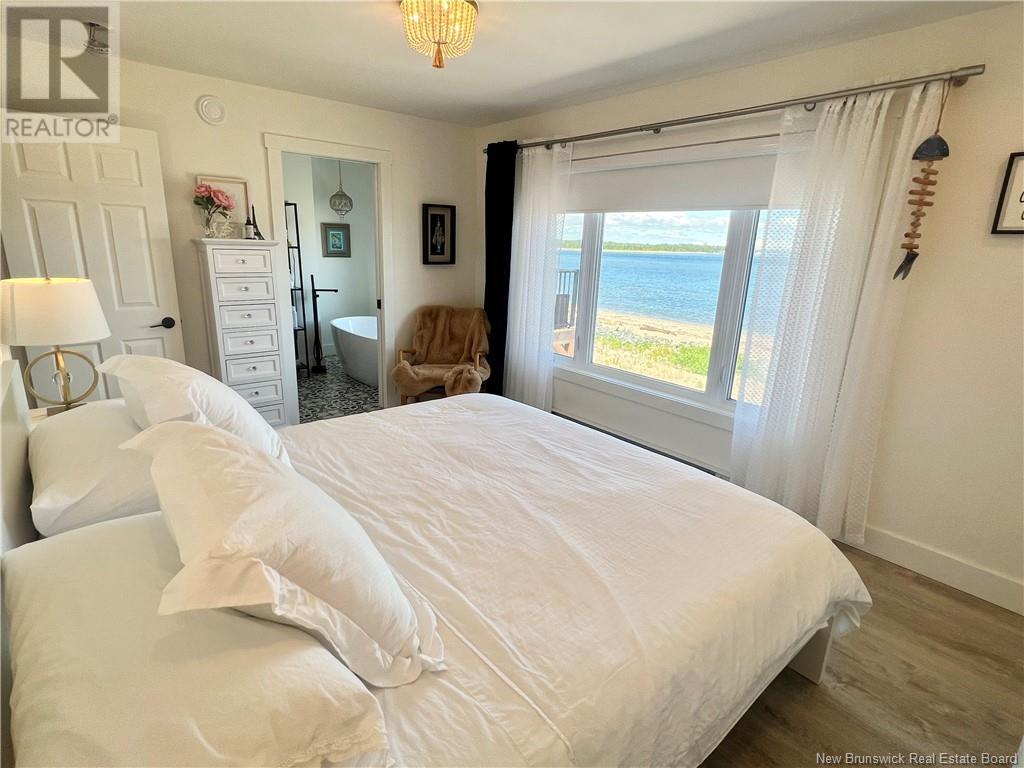 251 Bayshore Property Photo 26