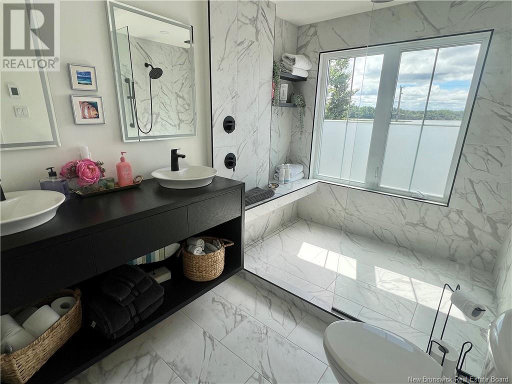 251 Bayshore Property Photo 32