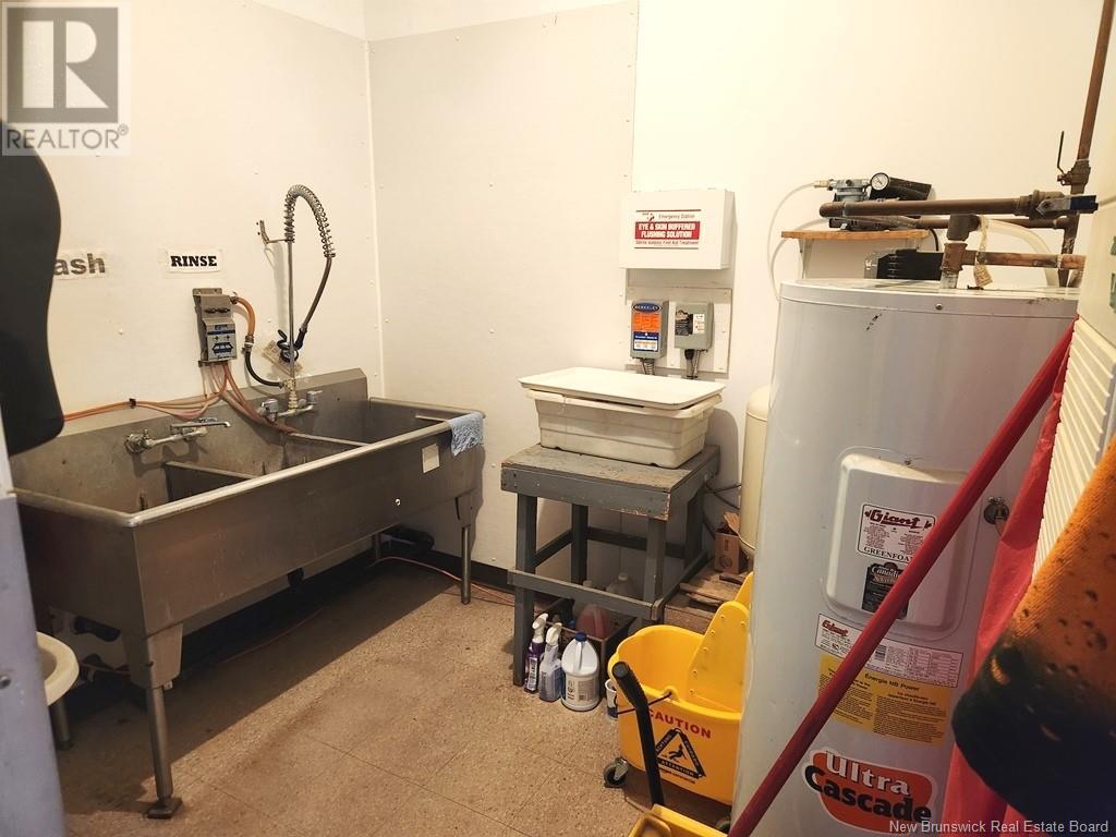 53 Front Street Property Photo 28