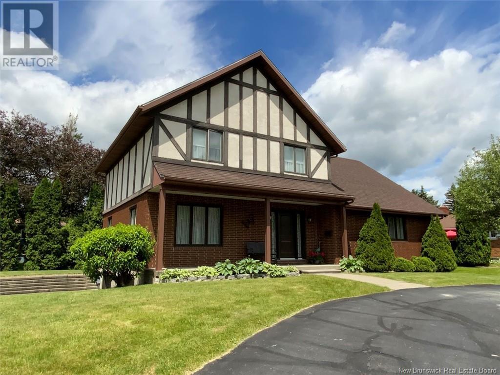 60 Lily Avenue Property Photo 2