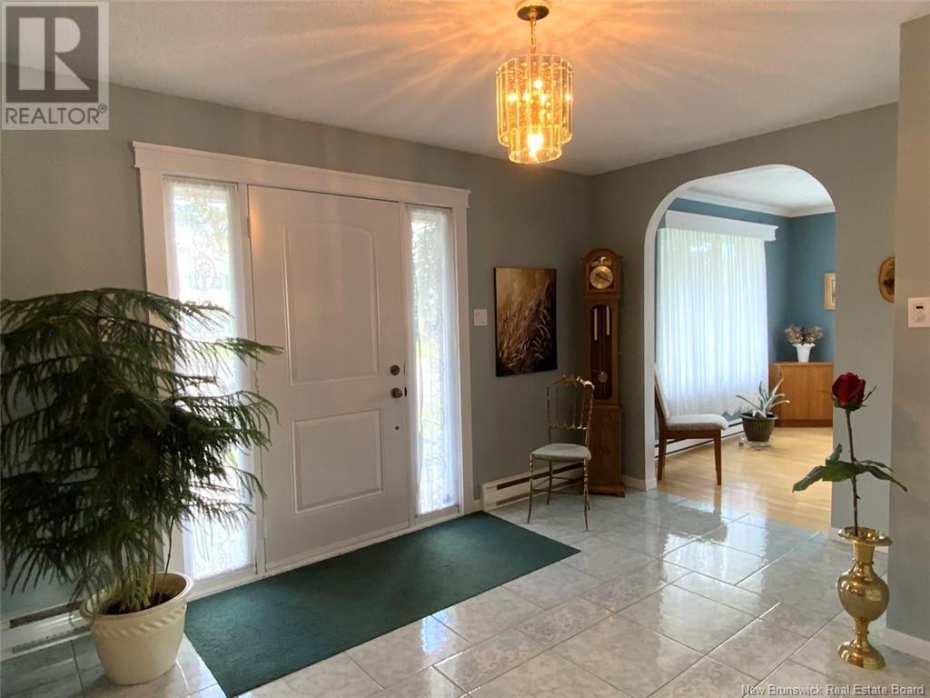 60 Lily Avenue Property Photo 3