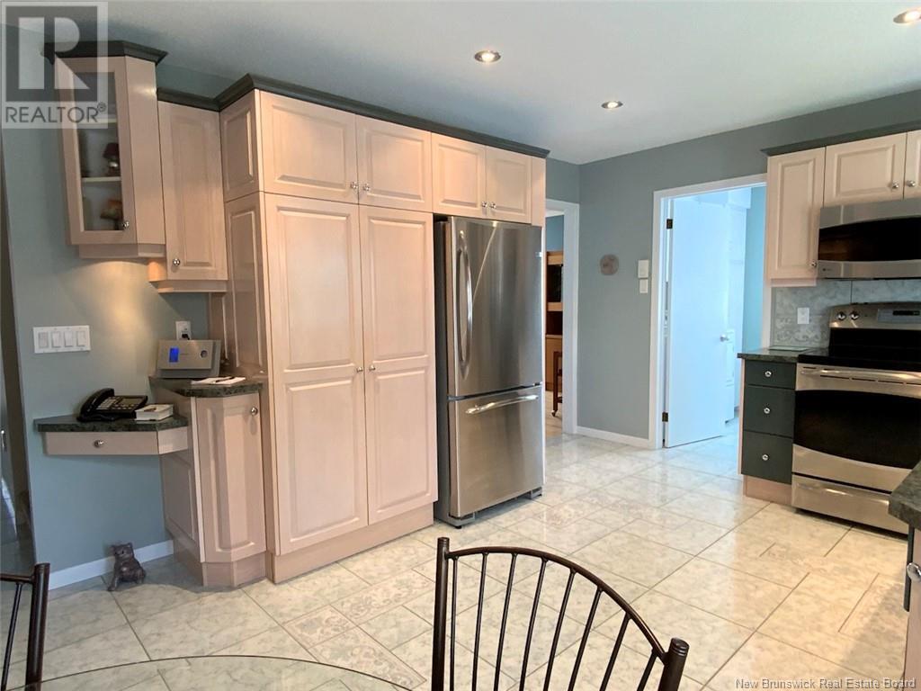 60 Lily Avenue Property Photo 10