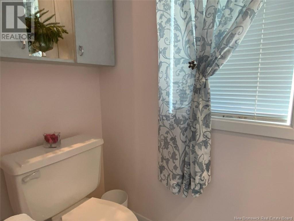 60 Lily Avenue Property Photo 18