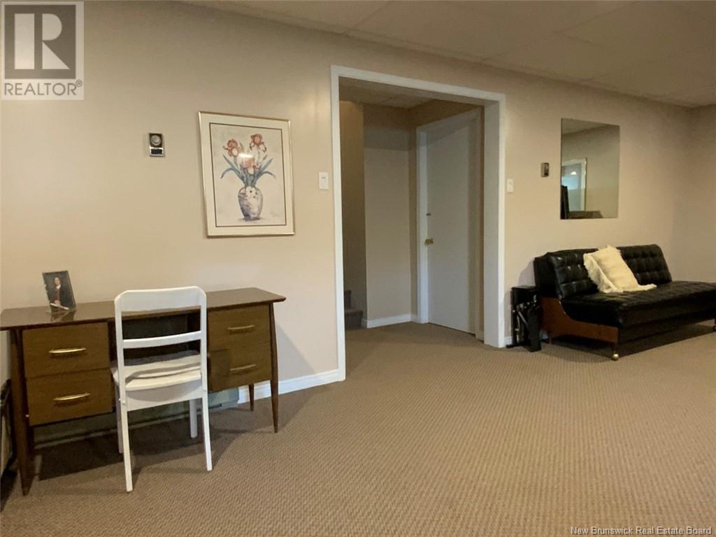 60 Lily Avenue Property Photo 27