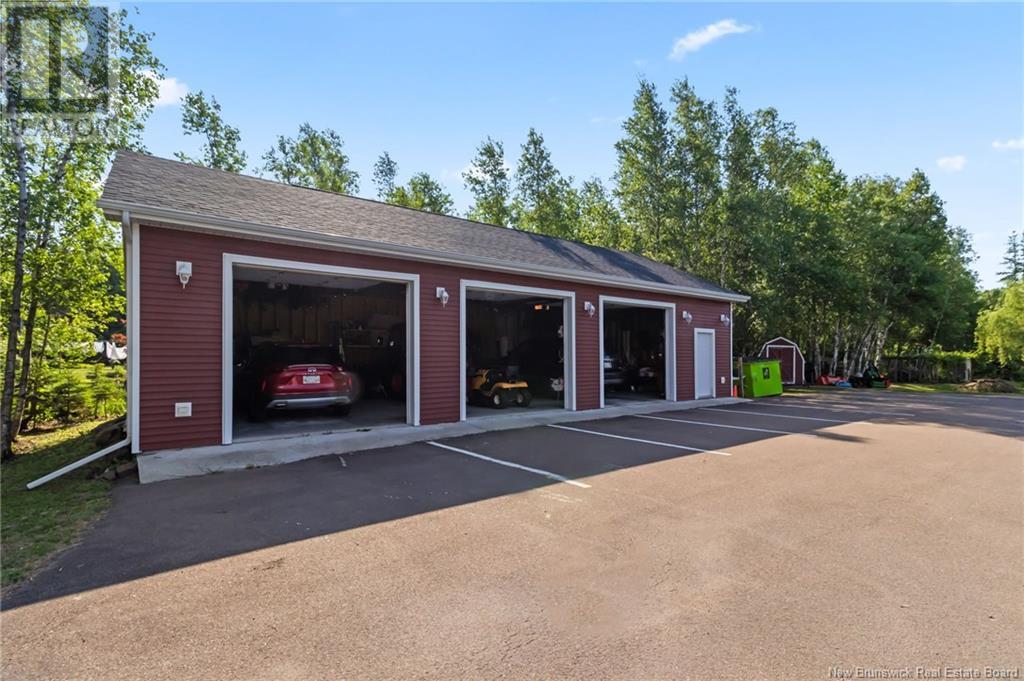 17 Baseline Road Property Photo 15