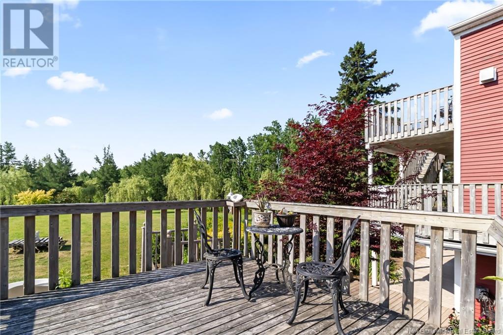 17 Baseline Road Property Photo 23