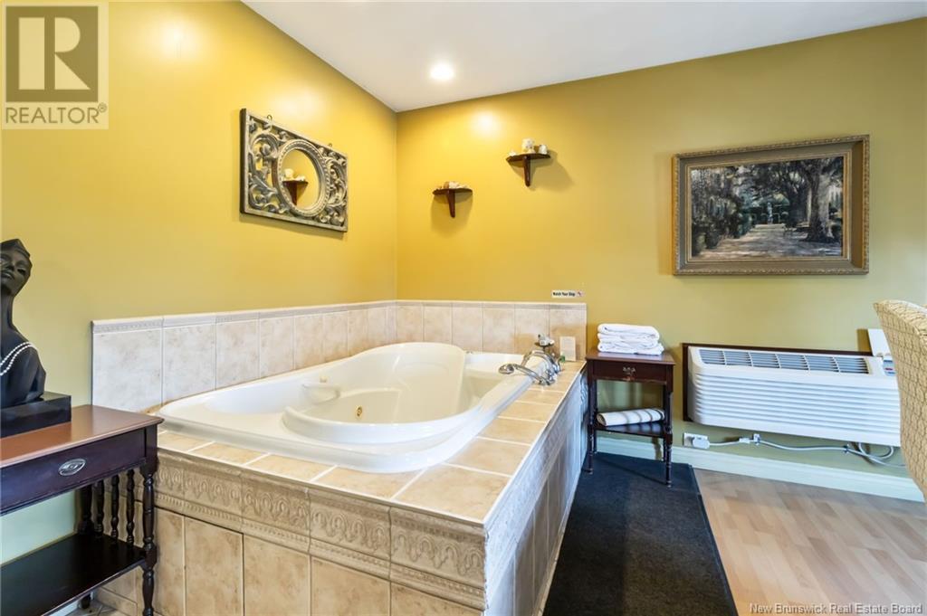 17 Baseline Road Property Photo 24