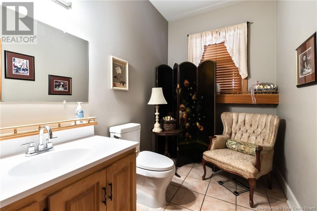 17 Baseline Road Property Photo 40