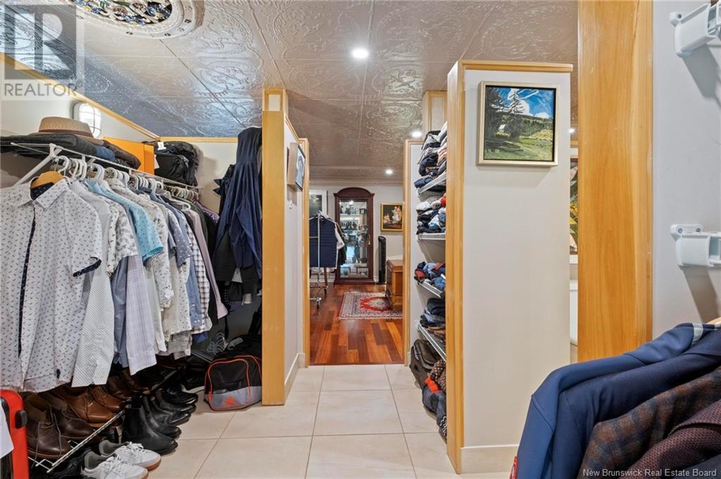 158-162 Charlotte Street Property Photo 19