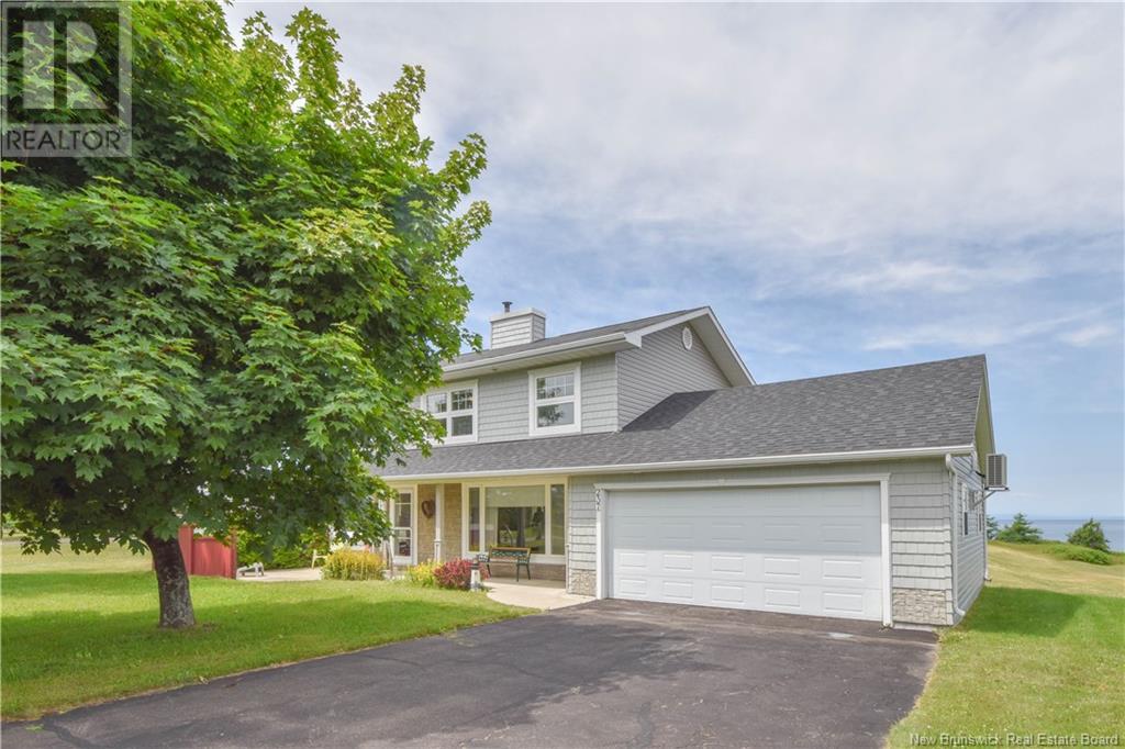 237 Saint-pierre Est Boulevard Property Photo