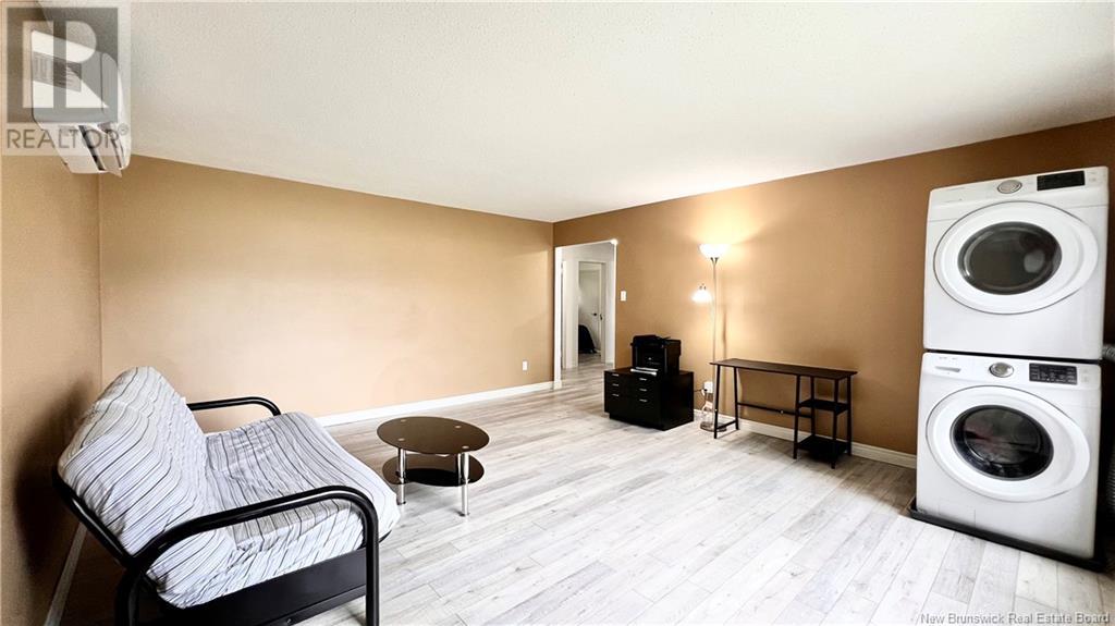 1235 Vanier Property Photo 17