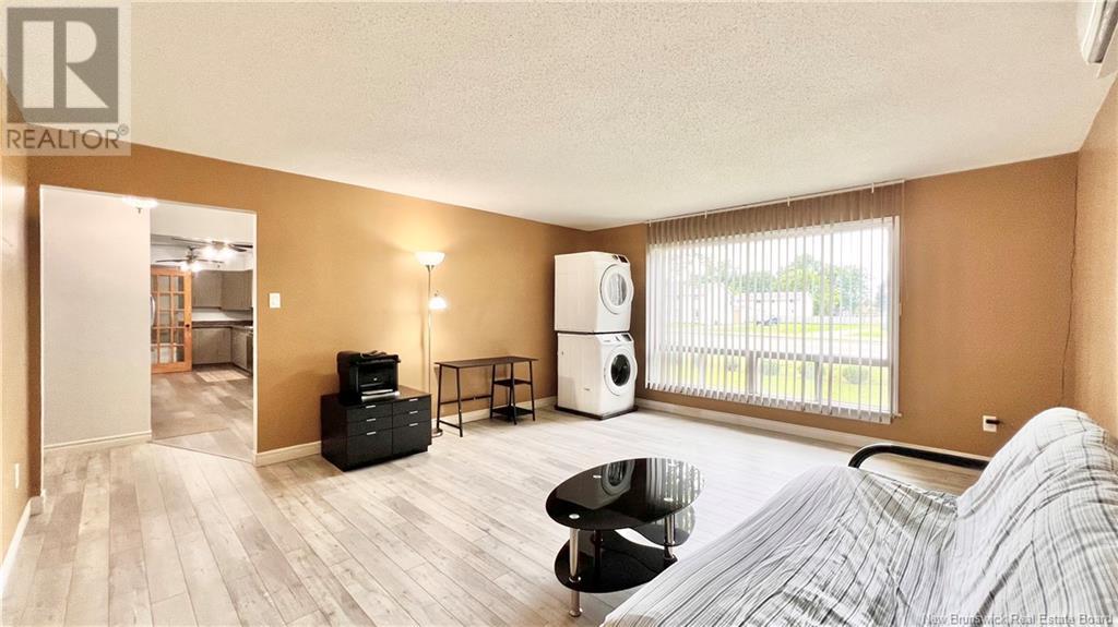 1235 Vanier Property Photo 19