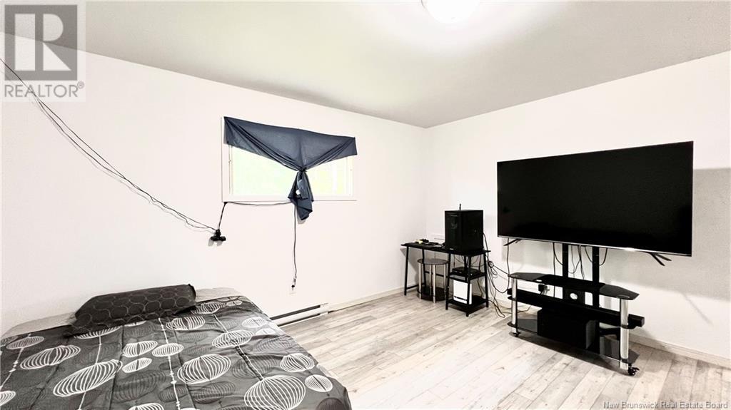 1235 Vanier Property Photo 24