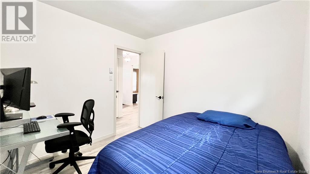 1235 Vanier Property Photo 28