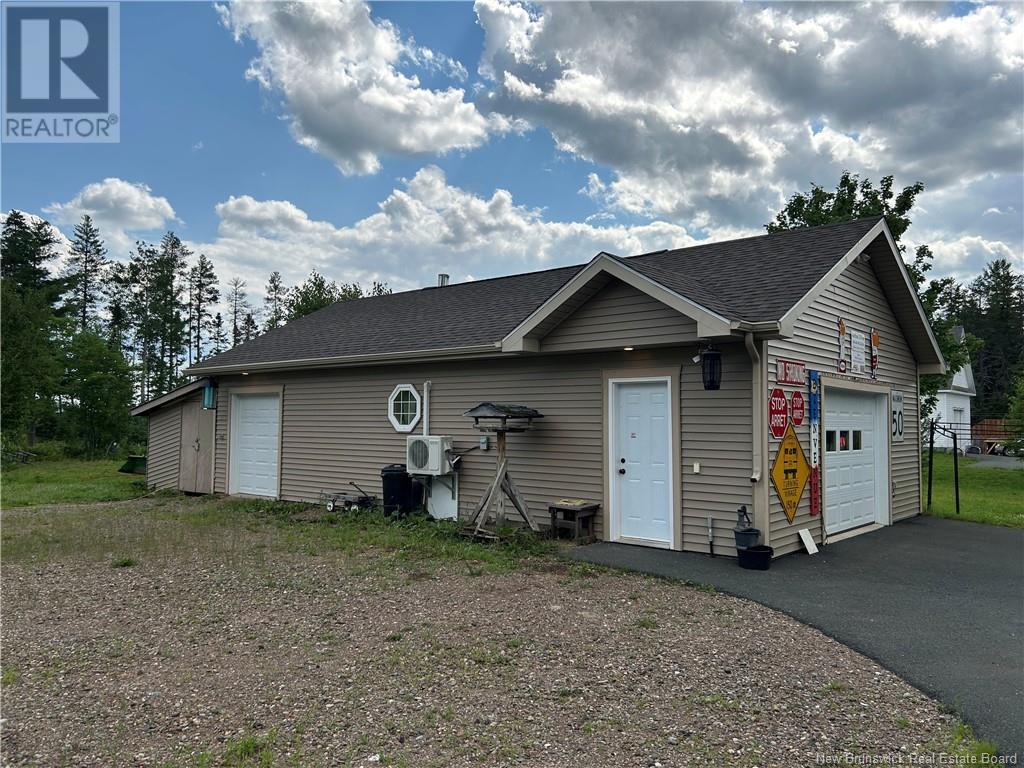 2386 Route 160 Property Photo 2