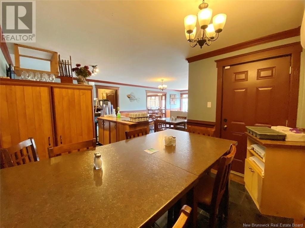 359 Victoria Street Property Photo 27