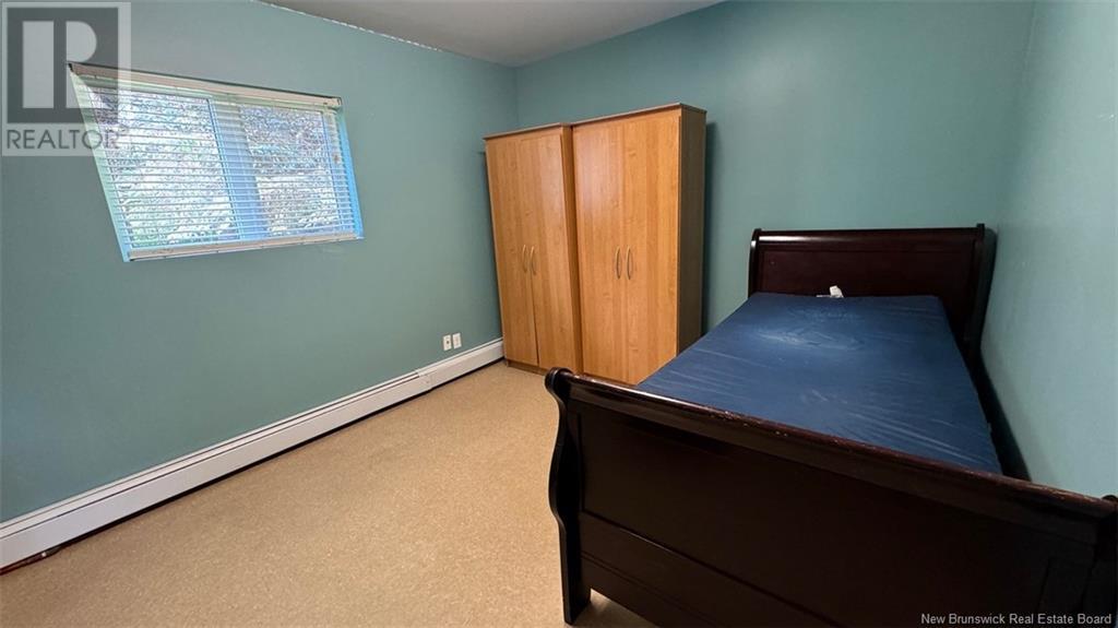 4 Montreuil Property Photo 26