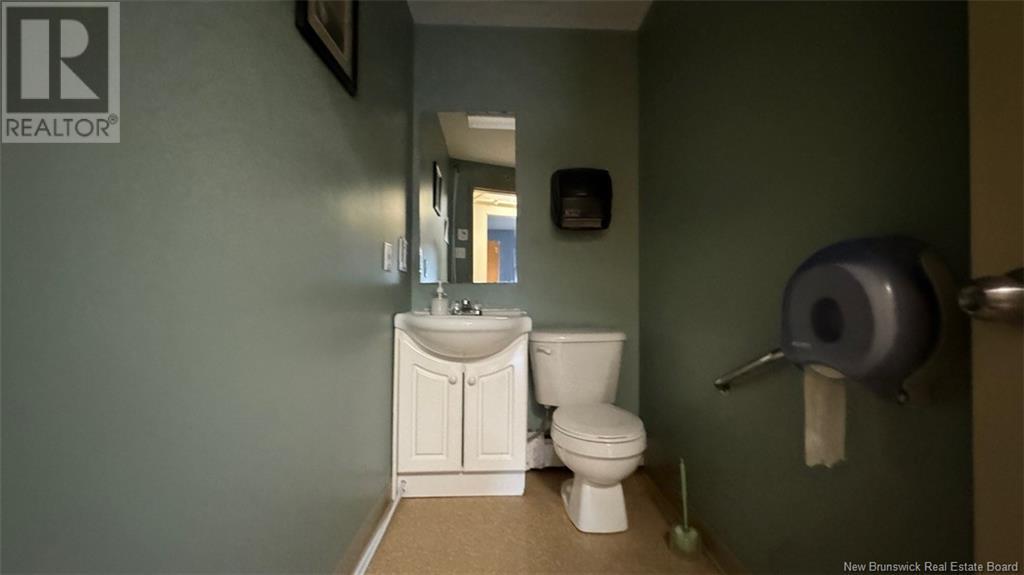4 Montreuil Property Photo 29